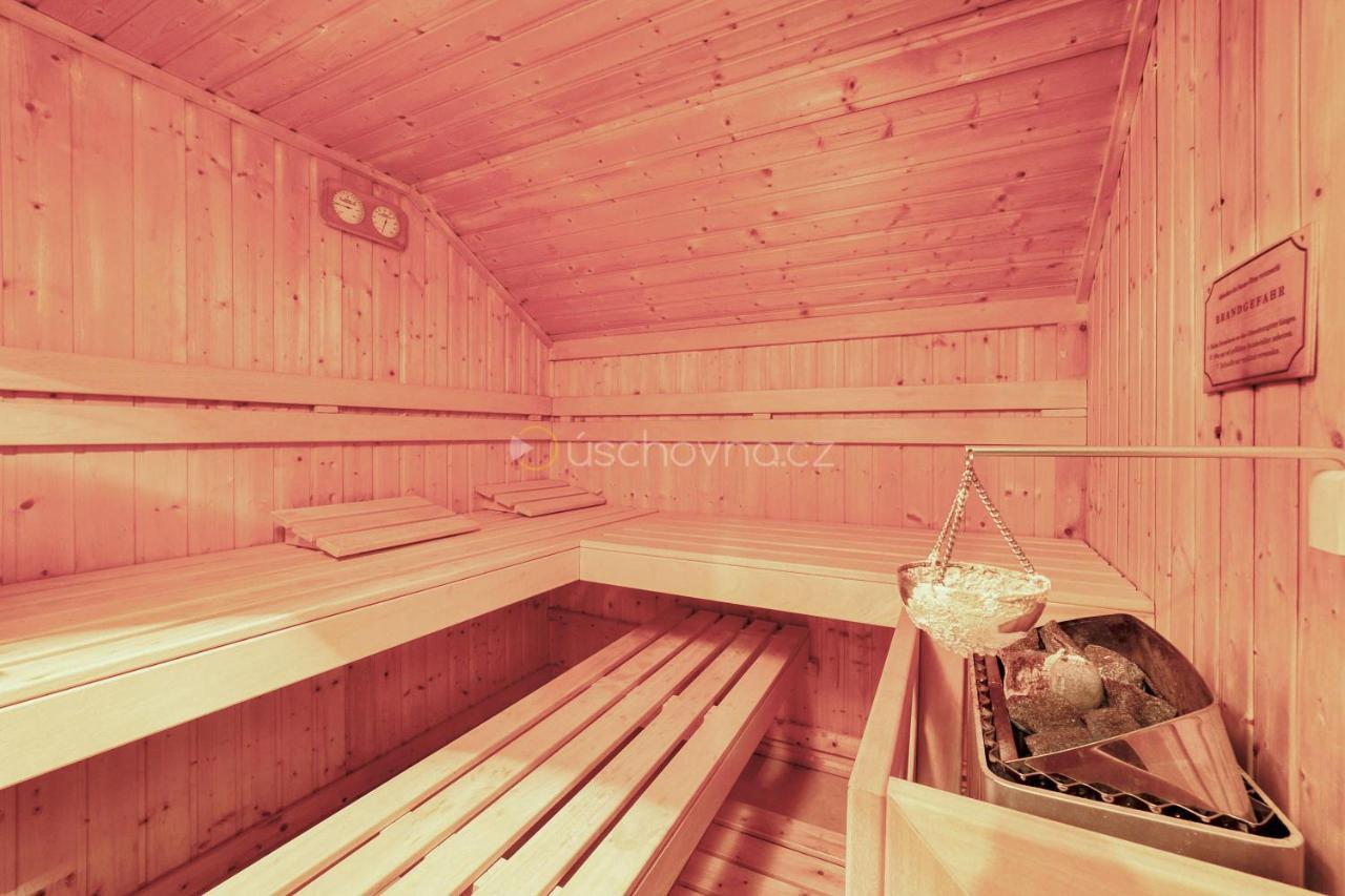 마리안스케 라즈네 Wellness House Ladova Street 빌라 외부 사진